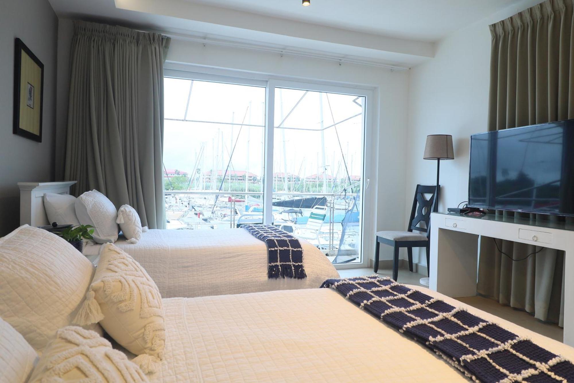 Marina Hotel At Shelter Bay 콜론 외부 사진